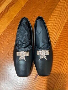 New Freda Salvador Bow Flats